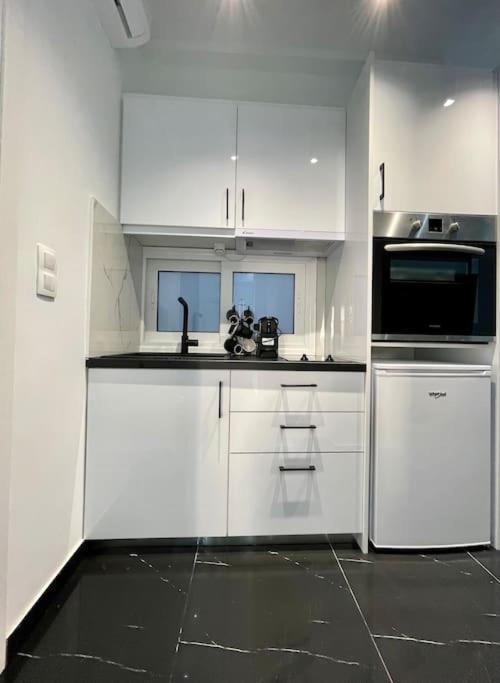 Ath-brand New 2bedroom